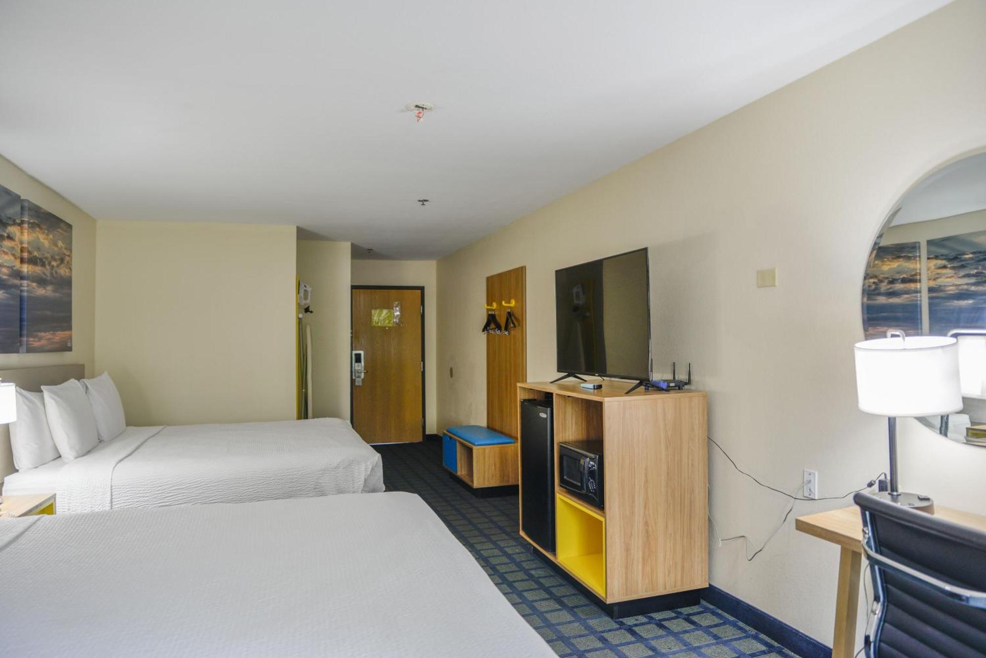 Days Inn By Wyndham Маунт Върнън Екстериор снимка